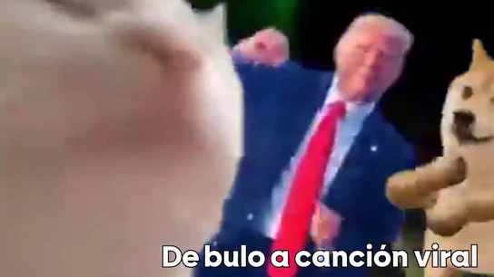 Donald Trump, 'bailando' con un perro y un gato Donald Trump, 'bailando' con un perro y un gato