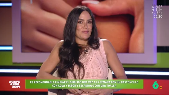 Cristina Pedroche confiesa qué parte de su cuerpo mantiene siempre limpia: "Me lo miro una vez a la semana" Boticaria García visita Zapeando para hablar sobre la importancia de limpiar cierta zona de nuestro cuerpo semanalmente: el ombligo. Además, aunque no es muy partidaria del uso de este elemento, puede ser útil utilizar bastoncillos para ello.