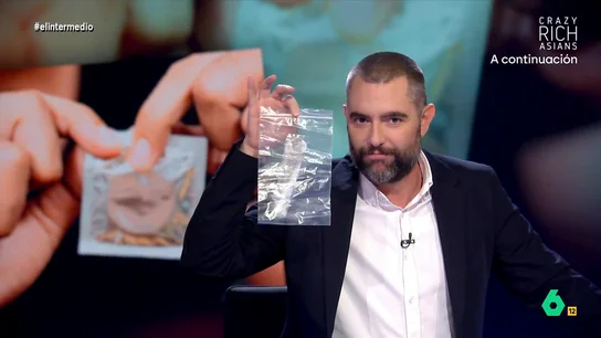 Dani Mateo, sobre el preservativo encontrado en el Parlamento Vasco: "La mejor noticia desde el fin de la actividad de ETA" Dani Mateo, sobre el preservativo encontrado en el Parlamento Vasco: "La mejor noticia desde el fin de la actividad de ETA"