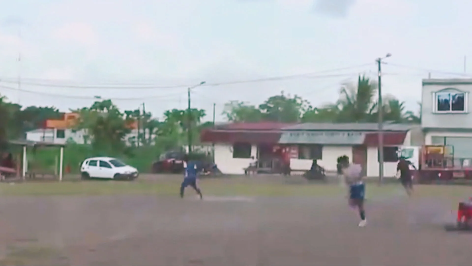 Sicarios en un campo de Ecuador