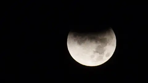 Eclipse parcial de luna Eclipse parcial de luna