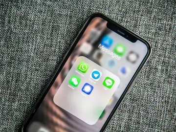Pantalla del móvil con aplicaciones Pantalla del móvil con aplicaciones
