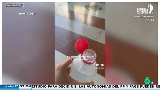 Una argentina alucina al ver que en España el tapón va unido a la botella de agua: "Es una genialidad" Una argentina alucina al ver que en España el tapón va unido a la botella de agua: "Es una genialidad"