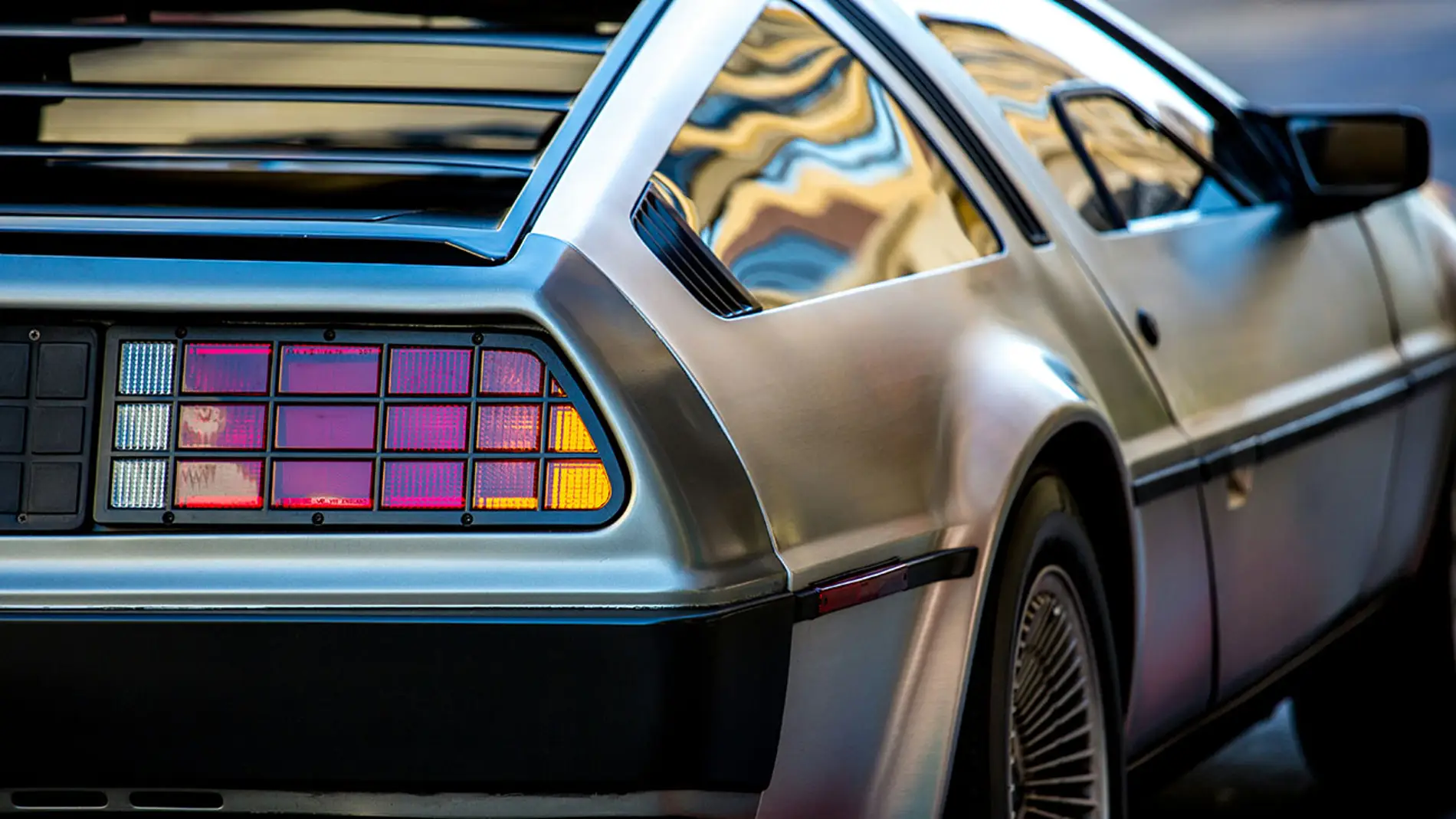 Un Delorean Un Delorean