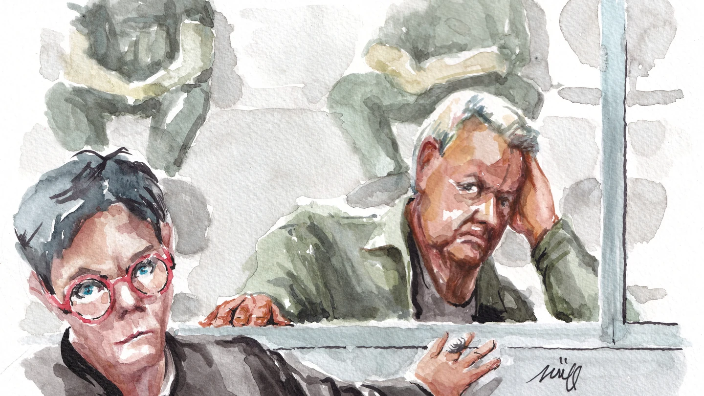 Ilustración del juicio en la que aparece Dominique Pelicot y su abogada, Beatrice Zavarro, en el juzgado de Avignon, Francia. Ilustración del juicio en la que aparece Dominique Pelicot y su abogada, Beatrice Zavarro, en el juzgado de Avignon, Francia.