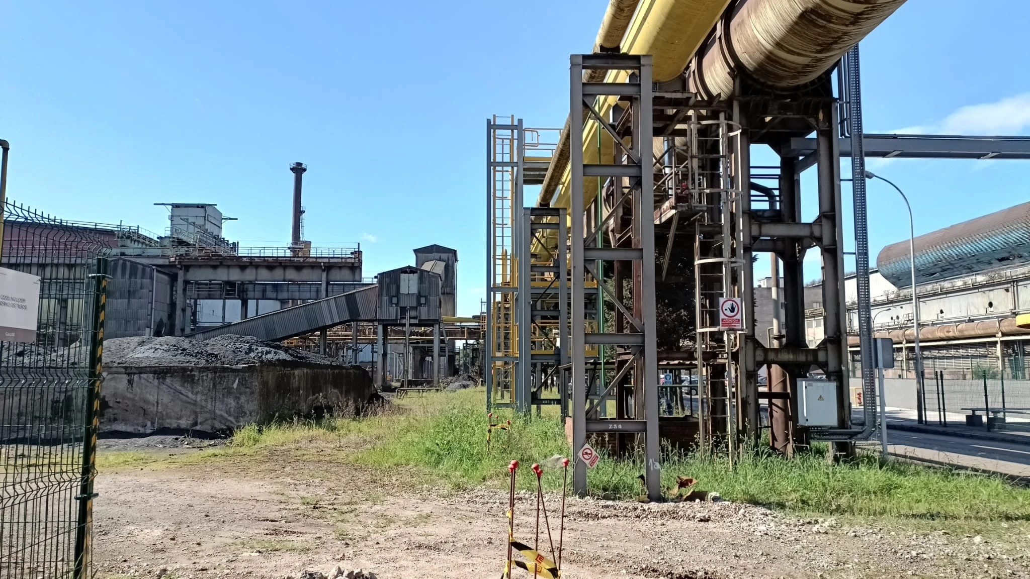 Imagen de archivo de la planta de Veriña de ArcelorMittal, en Gijón
