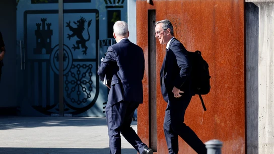 Los abogados de Fernando Peña llegan a la Audiencia de San Fernando de Henares Los abogados de Fernando Peña llegan a la Audiencia de San Fernando de Henares