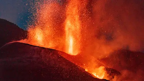 Volcán en erupción Volcán en erupción