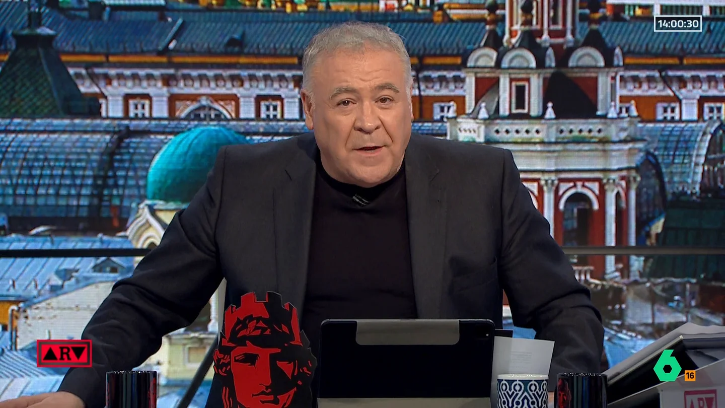 La emotiva celebración de Ferreras "Por fin este país tiene una ley que ayuda y abraza a los enfermos de ELA y sus familiares" La emotiva celebración de Ferreras "Por fin este país tiene una ley que ayuda y abraza a los enfermos de ELA y sus familiares"