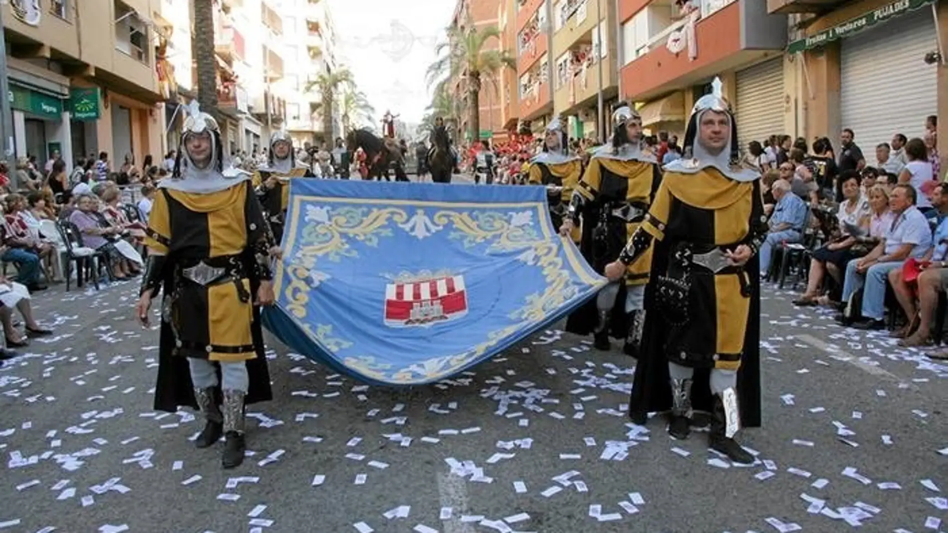 Las fiestas de Moros y Cristianos de Ontinyent (Valencia) Las fiestas de Moros y Cristianos de Ontinyent (Valencia)