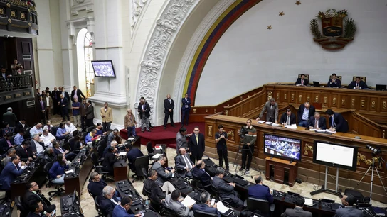 Fotografía de archivo de una vista general del hemiciclo de sesiones del Parlamento venezolano, en Caracas (Venezuela). Fotografía de archivo de una vista general del hemiciclo de sesiones del Parlamento venezolano, en Caracas (Venezuela).