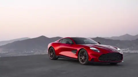 Aston Martin Vanquish Aston Martin Vanquish