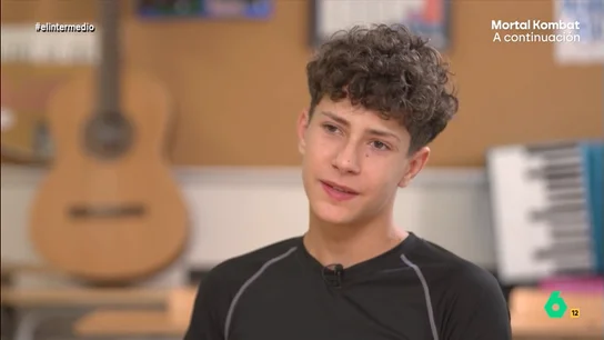 Un adolescente desvela a Thais Villas cuándo se independizará: "Cuando mis padres dejen de aguantarme" Thais Villas ha visitado un instituto para saber qué opinan los alumnos de educación secundaria sobre ser independientes. No te pierdas sus respuestas en el vídeo principal.