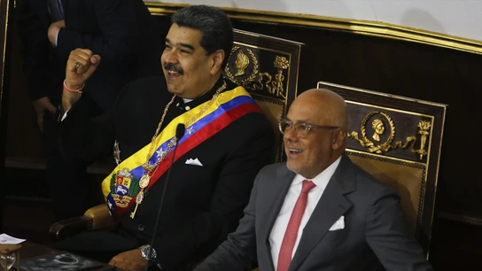 Nicolás Maduro y el presidente de la Asamblea Nacional, Jorge Rodríguez Nicolás Maduro y el presidente de la Asamblea Nacional, Jorge Rodríguez
