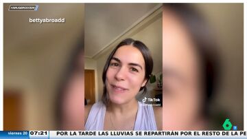 Una joven de EEUU causa revuelo en redes tras explicarle a su novio lo que piensan sobre Julio Iglesias en su país