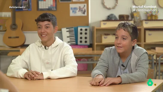 Un adolescente confiesa a Thais Villas qué plato sabe preparar: "Un vasito de leche con galletas" Un adolescente confiesa a Thais Villas qué plato sabe preparar: "Un vasito de leche con galletas"