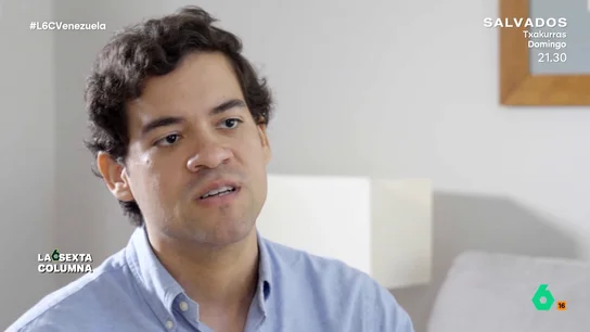 Andrés Villavicencio, tras publicar las actas de las elecciones en Venezuela "Al día siguiente de viralizarse el vídeo donde leo el resultado del acta electoral de mi centro, comienzan a llegar vehículos sin matrícula frente a mi casa", relata un opositor venezolano sobre el hostigamiento sufrido por el Gobierno de Maduro.