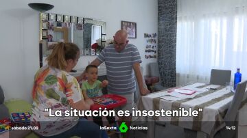 Unos padres piden ayuda para su hijo dependiente 