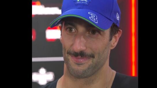 Daniel Ricciardo, al borde de las l&aacute;grimas