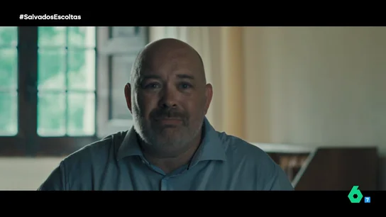 Un escolta en el País Vasco desvela la formación que recibían Gonzo entrevista a varios escoltas que fueron enviados al País Vasco para proteger a empresarios, políticos o periodistas amenazados por ETA. En este vídeo, explican cómo fue la formación que recibieron y el material, según uno de ellos, "poco".