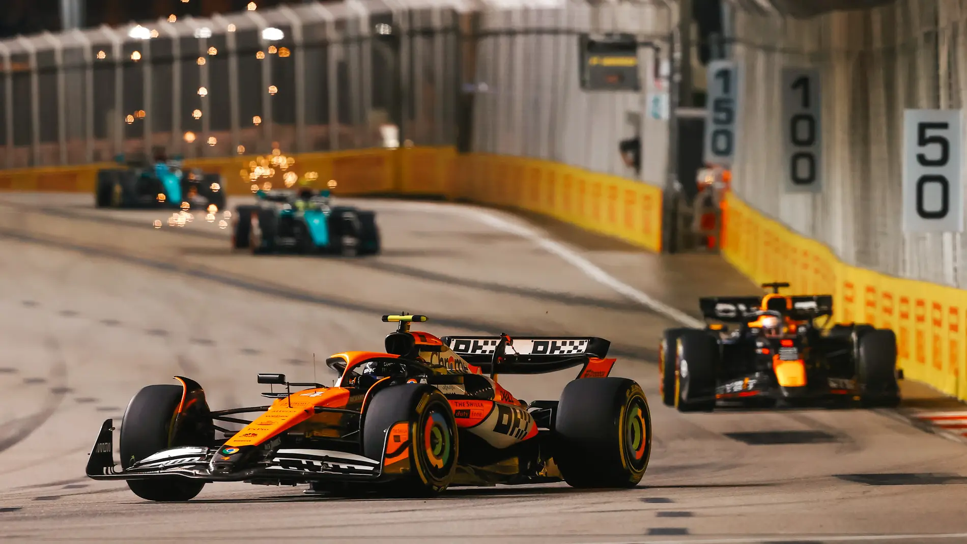 Lando Norris mantiene la presión sobre Max Verstappen con un triunfo en Singapur Lando Norris mantiene la presión sobre Max Verstappen con un triunfo en Singapur