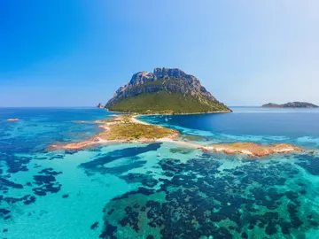 Tavolara, en Cerdeña Tavolara, en Cerdeña