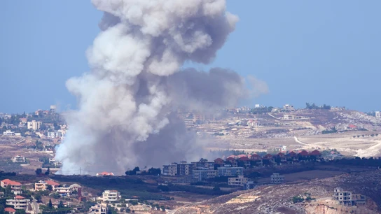 Momento de una de las explosiones registradas en Líbano durante los ataques de Israel Momento de una de las explosiones registradas en Líbano durante los ataques de Israel