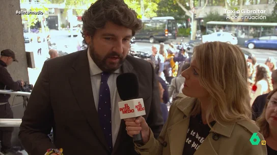Fernando López Miras asegura a Andrea Ropero que "el PSOE está muy cercano al régimen de Maduro" Los líderes del Partido Popular se han reunido en un hotel de Madrid y Andrea Ropero ha podido charlar con ellos a las puertas sobre la aprobación del techo de gasto o las palabras de González Pons.