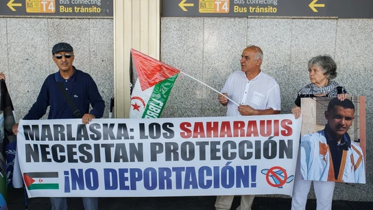 Sumar presiona Manifestantes saharauis