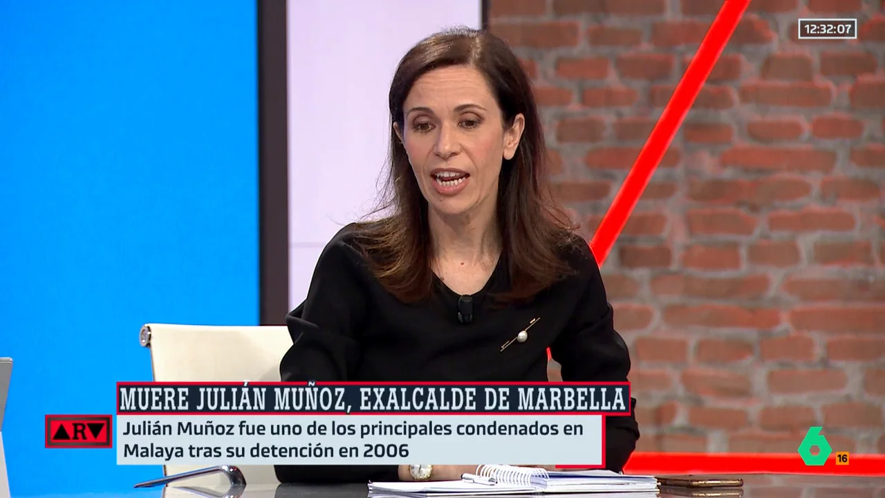 Ángeles Caballero, sobre Julián Muñoz Ángeles Caballero, sobre Julián Muñoz