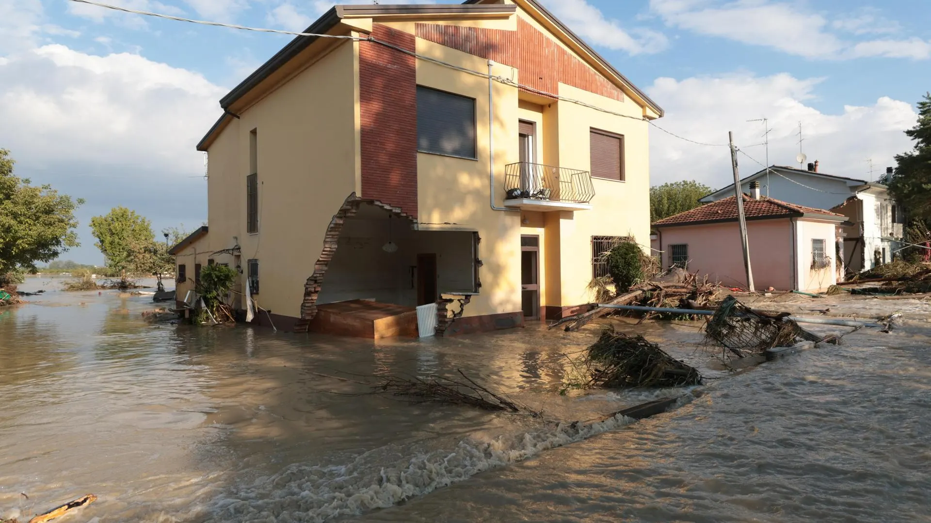 Las lluvias torrenciales provocan inundaciones en la región italiana de Toscana. 