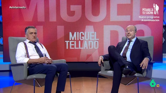 'Miguel Tellado' desvela a Wyoming cuál es su color favorito: "Verde, que es como me gusta poner a los socialistas" El 'portavoz del PP' visita El Intermedio para demostrar que es un gran rimado. "Este gobierno soviético va a dejar el país esquelético", afirma el 'popular'.