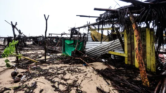 Destrozos del huracán John en México Destrozos del huracán John en México