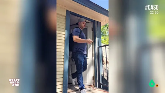 Un extraño suceso se hace viral en EEUU: el villancico de Mariah Carey está en el aire 'All I want for Christmas is you' se ha convertido en el himno de la Navidad, por eso no es de extrañar que, a pesar de que todavía faltan tres meses para las fiestas, la gente ya bromee con el mismo.