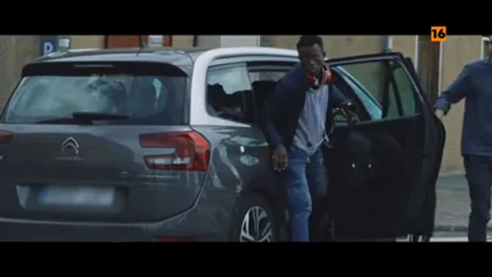 Hoy, en Salvados, Gonzo descubre la red de voluntarios que ayuda a los migrantes en su viaje al norte de Europa Hoy, en Salvados, Gonzo descubre la red de voluntarios que ayuda a los migrantes en su viaje al norte de Europa