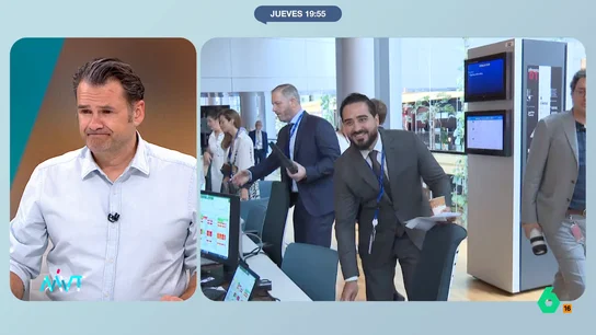 Iñaki López, sobre Alvise Pérez: "Parece la ardilla de 'Ice Age', que no suelta la bellota" En este vídeo, Más Vale Tarde recupera algunos mensajes de la comunidad de Alvise Pérez recriminándole tras reconocer que cobró 100.000 euros en negro. En este vídeo, Iñaki López reacciona y asegura que "en el GIL hubiera hecho carrera".