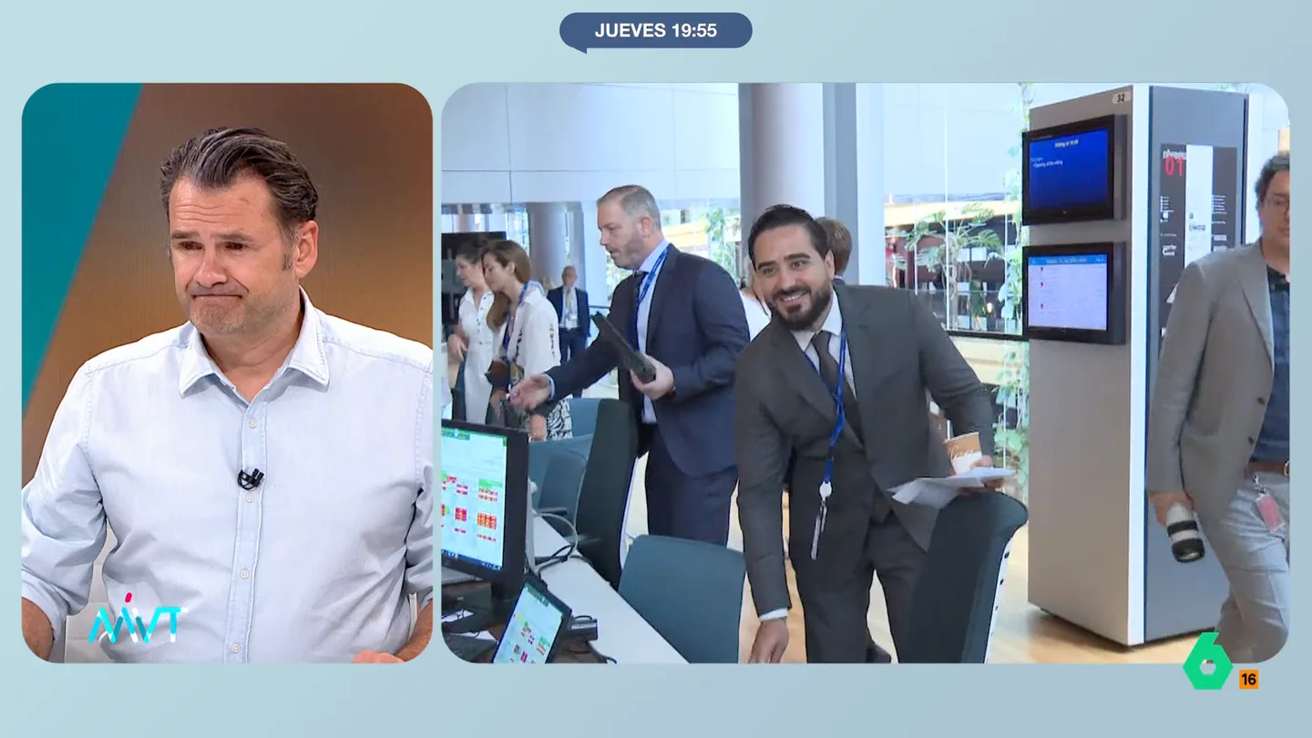 Iñaki López, sobre Alvise Pérez: "Parece la ardilla de 'Ice Age', que no suelta la bellota" En este vídeo, Más Vale Tarde recupera algunos mensajes de la comunidad de Alvise Pérez recriminándole tras reconocer que cobró 100.000 euros en negro. En este vídeo, Iñaki López reacciona y asegura que "en el GIL hubiera hecho carrera".