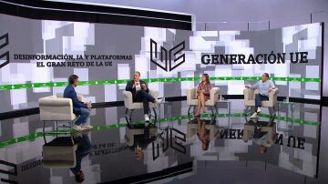 Participantes del debate 'Desinformación, IA y plataformas, el gran reto de la UE'