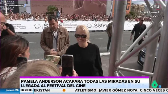 Pamela Anderson acapara todos los 'flashes' en su llegada al Zinemaldia para presentar 'The Last Showgirl' Pamela Anderson acapara todos los 'flashes' en su llegada al Zinemaldia para presentar 'The Last Showgirl'