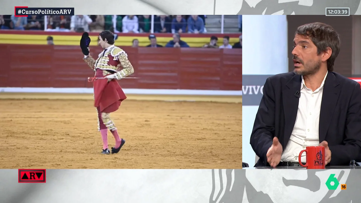 El ministro Urtasun, sobre la Tauromaquia: "Por mí no habría dinero público para los toros" El ministro Urtasun, sobre la Tauromaquia: "Por mí no habría dinero público para los toros"