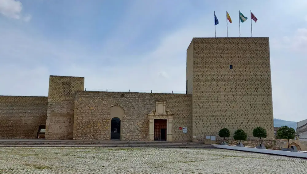 Castillo de Baena Castillo de Baena