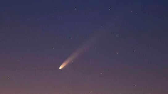 El cometa C/2023 A3 (Tsuchinshan-ATLAS), del que se espera que sea uno de los m&aacute;s brillantes del siglo, ha comenzado a verse sobre Canarias en la madrugada de este mi&eacute;rcoles.