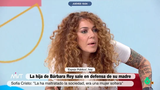 Sofía Cristo sale en defensa de su madre, Bárbara Rey, tras la publicación de las fotos con el rey Juan Carlos I Sofía Cristo sale en defensa de su madre, Bárbara Rey, tras la publicación de las fotos con el rey Juan Carlos I