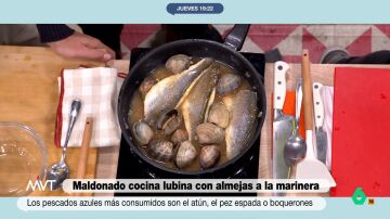 Carlos Maldonado cocina lubina con almejas a la marinera