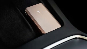 Tesla Wireless Portable Charger