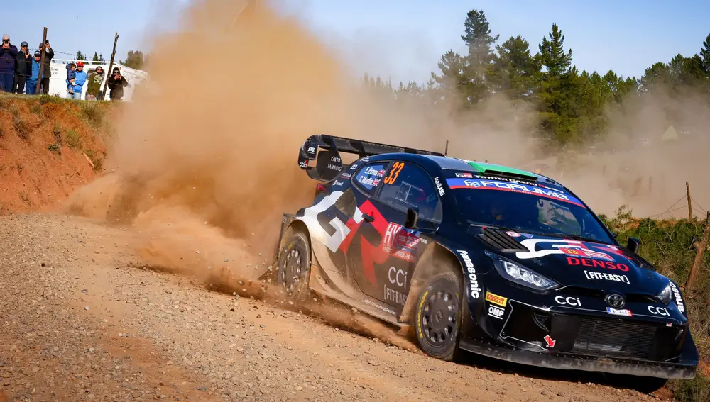 Elfyn Evans terminar el día a cuatro décimas de Ogier Elfyn Evans terminar el día a cuatro décimas de Ogier