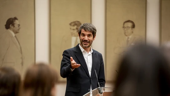Sumar ve "muy cerca" un consenso sobre la reducción de jornada y percibe que el PP se abre a apoyarla por "presión social" Sumar ve muy cerca un consenso sobre la reducción de jornada