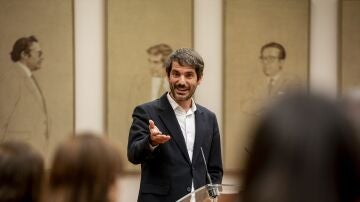 Sumar ve "muy cerca" un consenso sobre la reducción de jornada y percibe que el PP se abre a apoyarla por "presión social"