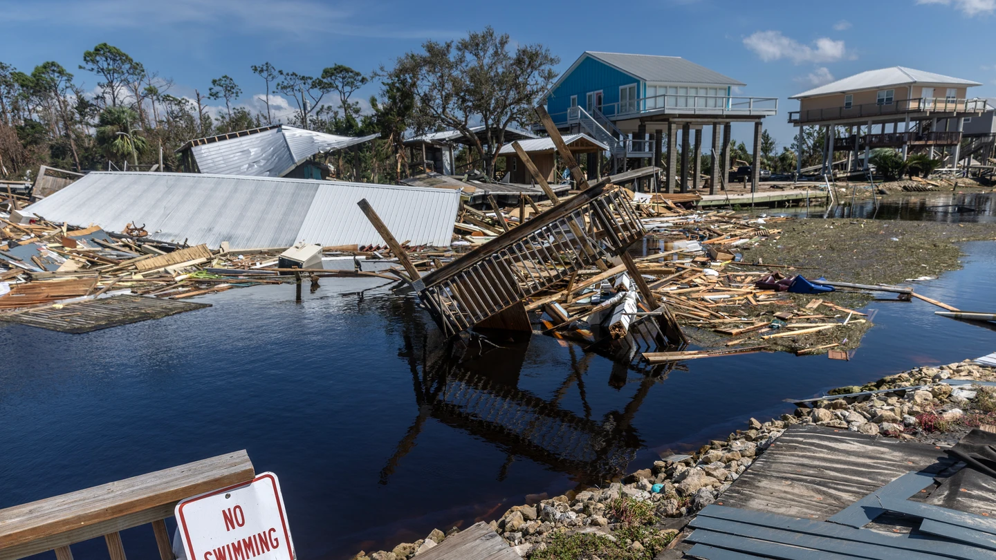Vista de los daños que dejó el huracán Helene en Keaton Beach, Florida Vista de los daños que dejó el huracán Helene en Keaton Beach, Florida