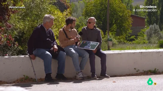 Un vecino de Libros, después de que Isma Juárez pida una calle como Wyoming: "Ya está copado... que te pongan una fuente" El reportero visitó este municipio turolense hace unos meses y propuso que el presentador de El Intermedio tuviera también una calle en Libros. "Ficho yo... una calle", le recuerda Juárez al presentador.